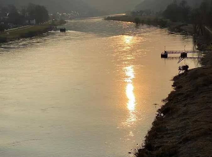 Zum Hirschgrund Апартаменты Schona